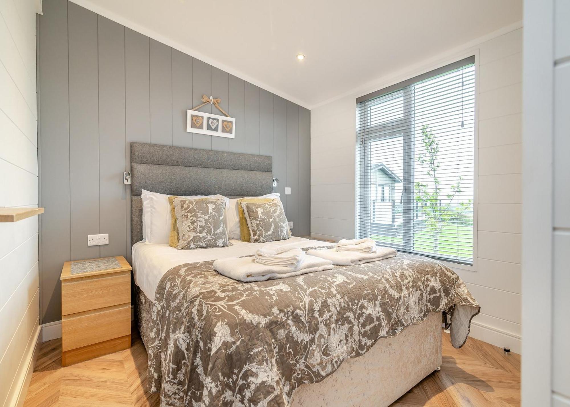 Midsomer Lodges Pilton Ruang foto