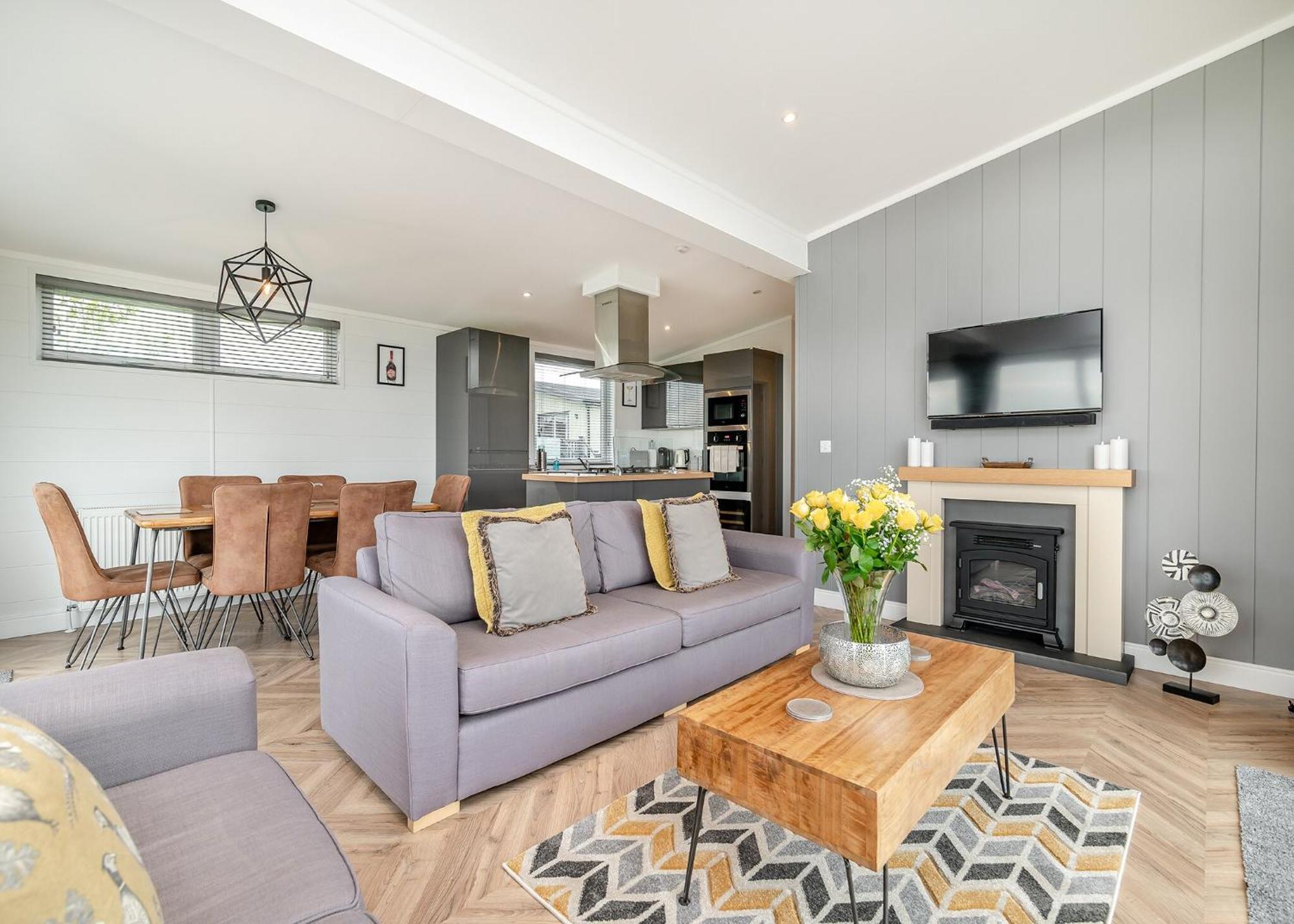 Midsomer Lodges Pilton Ruang foto