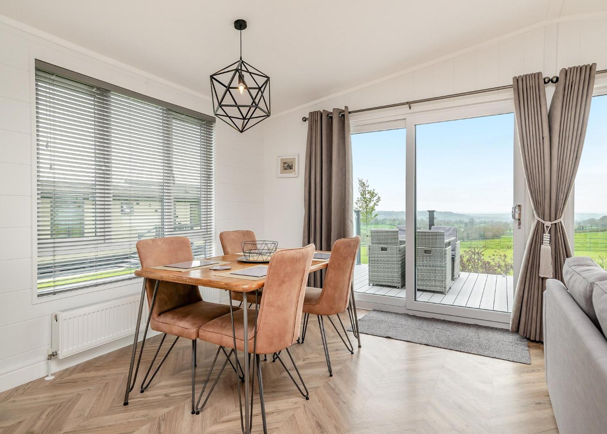 Midsomer Lodges Pilton Ruang foto