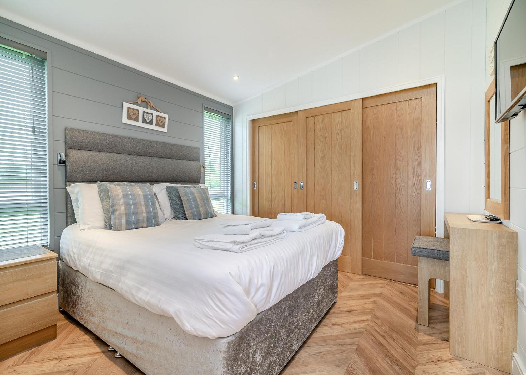 Midsomer Lodges Pilton Ruang foto